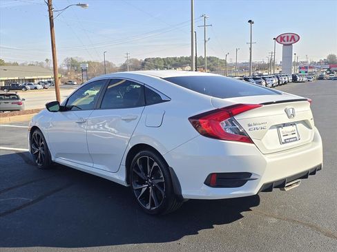 Used 2019 Honda Civic Sport image 5