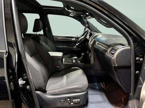 Used 2021 Lexus GX 460 Premium image 32
