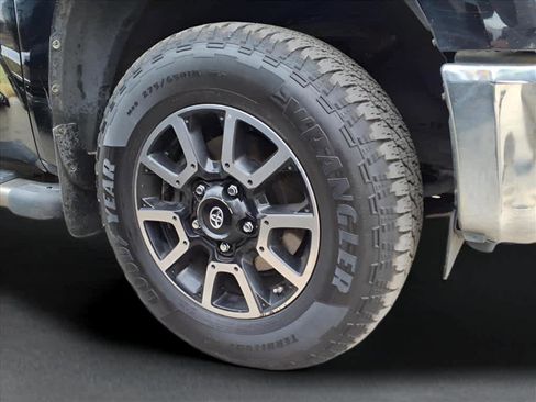 Used 2014 Toyota Tundra SR5 image 7