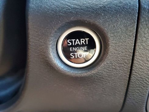 Used 2025 Nissan Frontier PRO-4X w/ Pro Convenience Package image 29