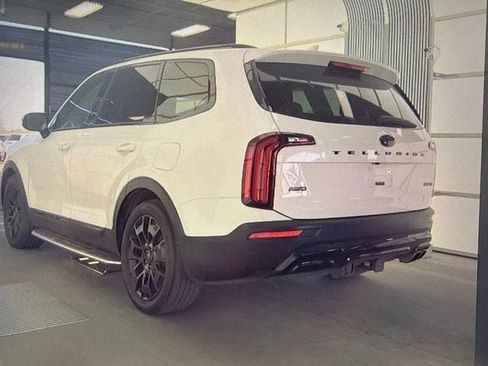 Used 2021 Kia Telluride EX w/ EX Premium Package AWD/4WD image 4