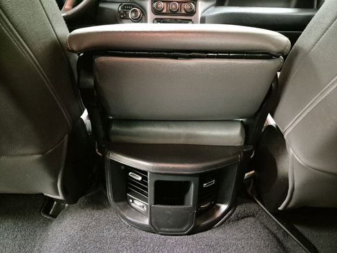 Used 2022 RAM 2500 Big Horn image 22