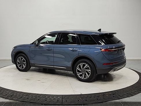 Used 2023 Lincoln Corsair AWD w/ Equipment Group 101A image 5