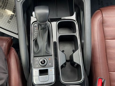 Used 2023 Kia Telluride SX Prestige AWD/4WD image 17