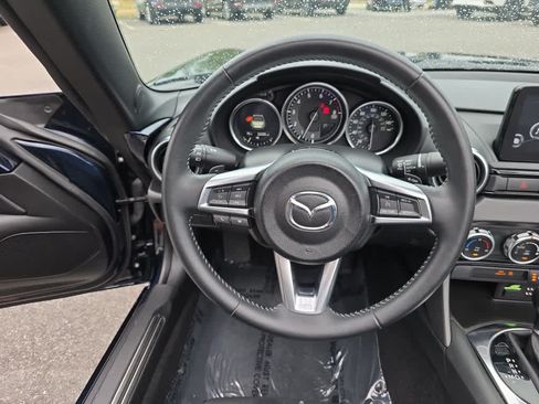 Used 2021 MAZDA MX-5 Miata Grand Touring RWD image 20