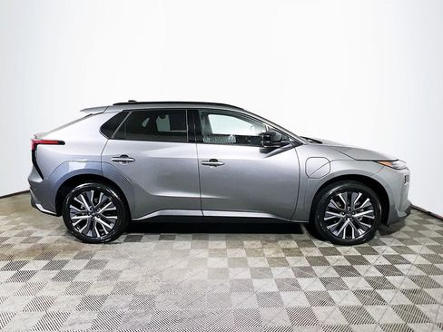 New 2026 Subaru Solterra image 8