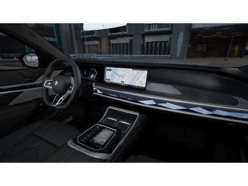 New 2026 BMW 740i w/ Executive Package image 14