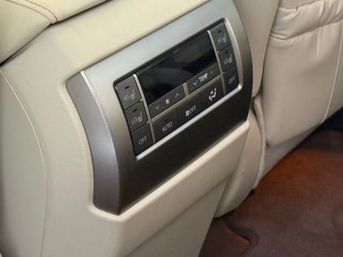 Used 2018 Lexus GX 460 Premium AWD/4WD image 30