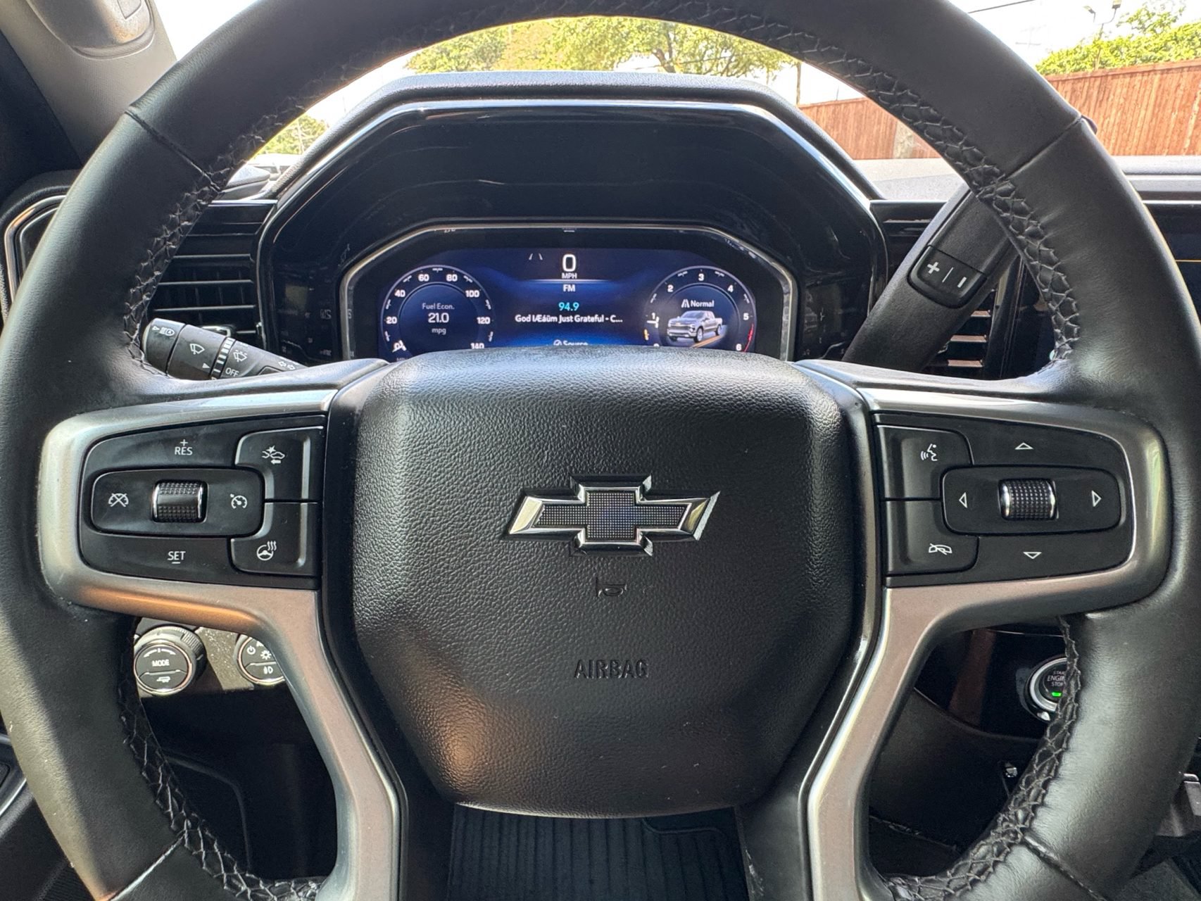 Used 2024 Chevrolet Silverado 1500 RST RWD image 17