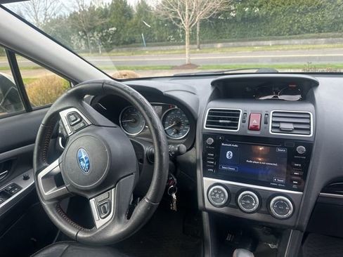 Used 2017 Subaru Crosstrek 2.0i Limited w/ Popular Package #2 image 10