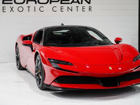 Used 2022 Ferrari SF90 Stradale AWD/4WD image 30