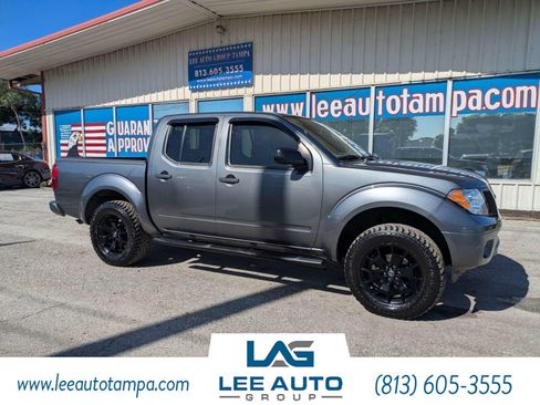 Used 2019 Nissan Frontier SV w/ Value Truck Package AWD/4WD image 1