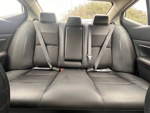 Used 2020 Nissan Altima 2.5 SR w/ Premium Package image 17