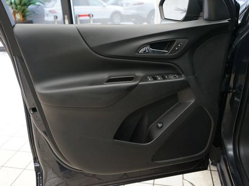 Used 2023 Chevrolet Equinox LT image 20