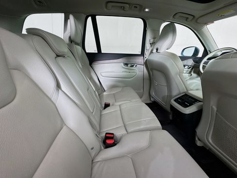 Used 2023 Volvo XC90 B6 Plus w/ Protection Package Premier AWD/4WD image 25
