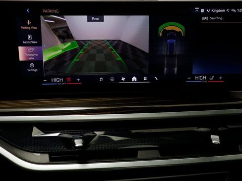 Used 2025 BMW X5 xDrive40i image 11