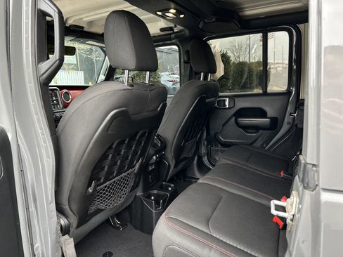 Used 2019 Jeep Wrangler Unlimited Rubicon image 74