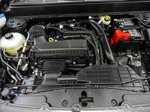 Used 2025 Ford Maverick Lobo AWD/4WD image 32