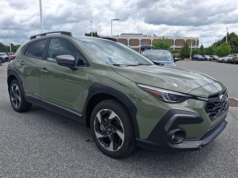 Certified 2024 Subaru Crosstrek 2.5i Limited w/ Crosstrek Mirror Package AWD/4WD image 3