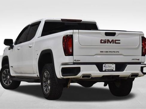 Used 2024 GMC Sierra 1500 AT4 w/ AT4 Preferred Package image 2