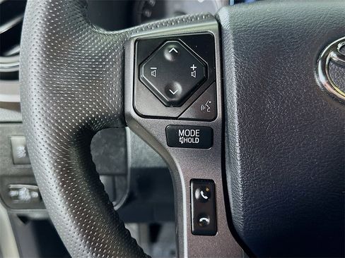 Used 2023 Toyota Tacoma TRD Sport image 22