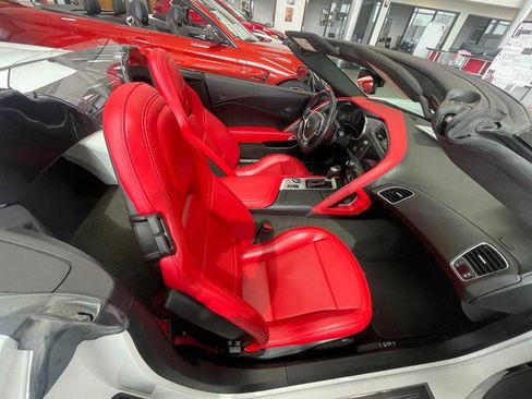 Used 2017 Chevrolet Corvette Z06 image 12