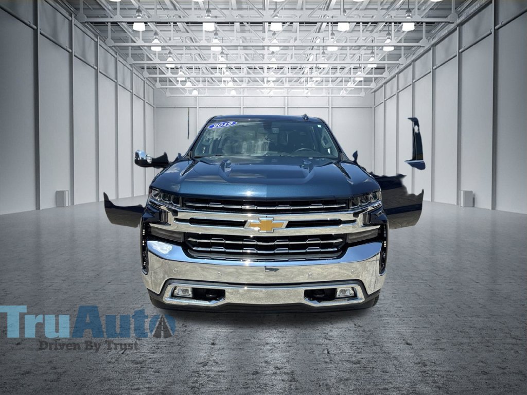 Used 2019 Chevrolet Silverado 1500 LTZ w/ LTZ Plus Package RWD image 11