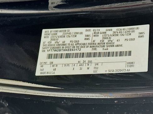 Used 2019 Ford F250 Lariat w/ Lariat Value Package image 32