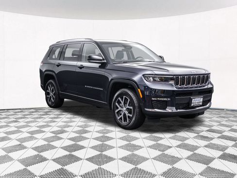 Used 2024 Jeep Grand Cherokee L Limited w/ Luxury Tech Group II AWD/4WD image 16