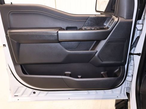 Certified 2022 Ford F150 XLT w/ Equipment Group 302A High image 8