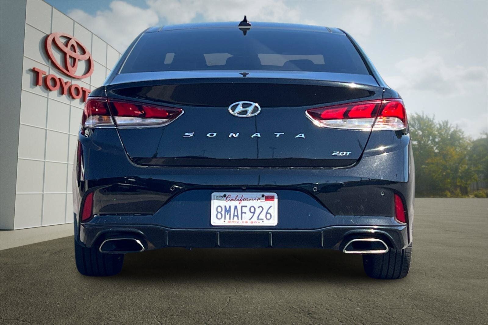 Used 2019 Hyundai Sonata Limited FWD image 4