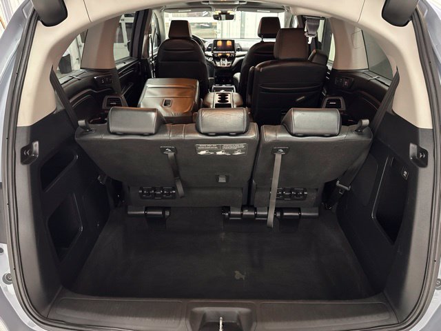 Used 2023 Honda Odyssey Touring image 22