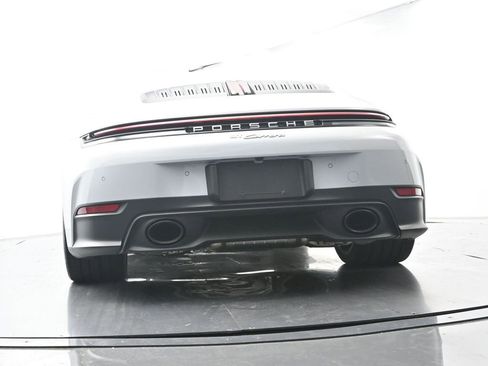 Certified 2025 Porsche 911 Carrera RWD image 59