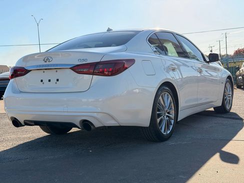 Used 2019 INFINITI Q50 Luxe w/ Essential Package (3.0T Luxe) image 3