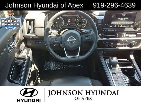 Used 2023 Nissan Pathfinder SL w/ SL Premium Package AWD/4WD image 25