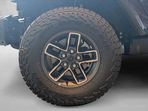 New 2026 Jeep Gladiator Mojave image 11