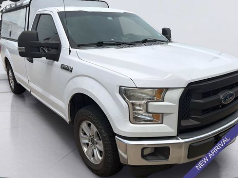 Used 2017 Ford F150 XL w/ Equipment Group 101A Mid RWD image 2