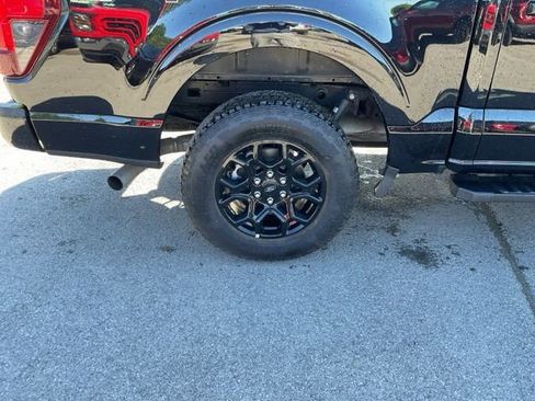 Used 2025 Ford F150 XLT w/ Equipment Group 302A MID AWD/4WD image 22