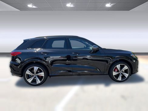 New 2026 Audi SQ5 Premium Plus AWD/4WD image 8
