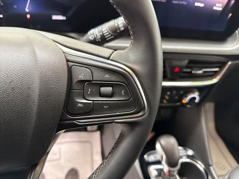 Used 2024 Buick Encore GX Sport Touring image 24