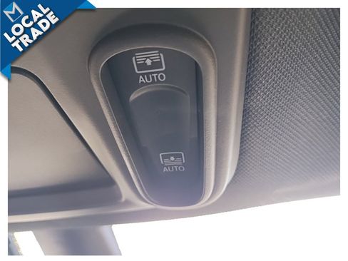 Used 2021 Chrysler Pacifica Limited w/ S Appearance Package image 39