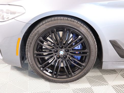 Used 2019 BMW M550i xDrive image 19