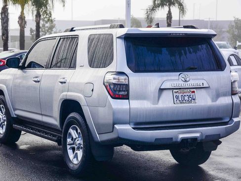Used 2023 Toyota 4Runner SR5 Premium image 7