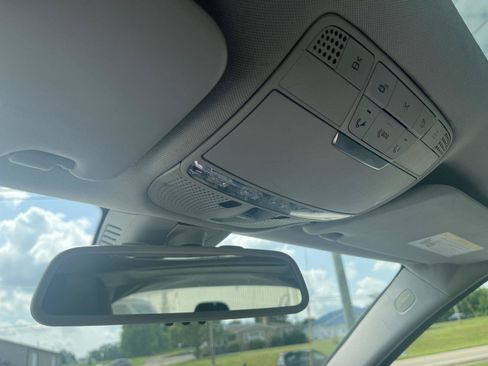 Used 2015 Mercedes-Benz C 300 4MATIC Sedan image 23