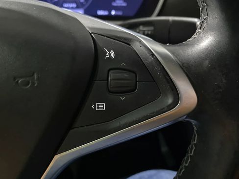 Used 2014 Tesla Model S 85 image 17