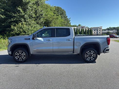 New 2026 GMC Sierra 1500 AT4 w/ Technology Package AWD/4WD image 3