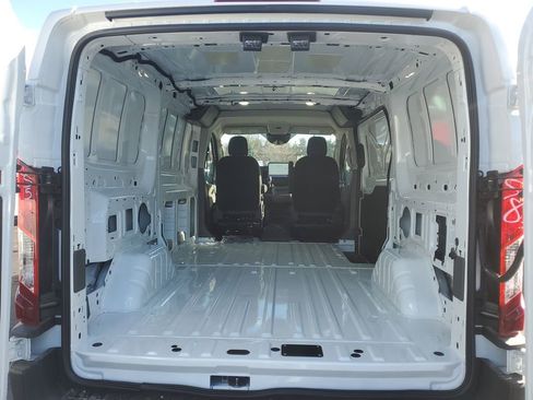 New 2026 Ford Transit 250 Low Roof AWD image 28