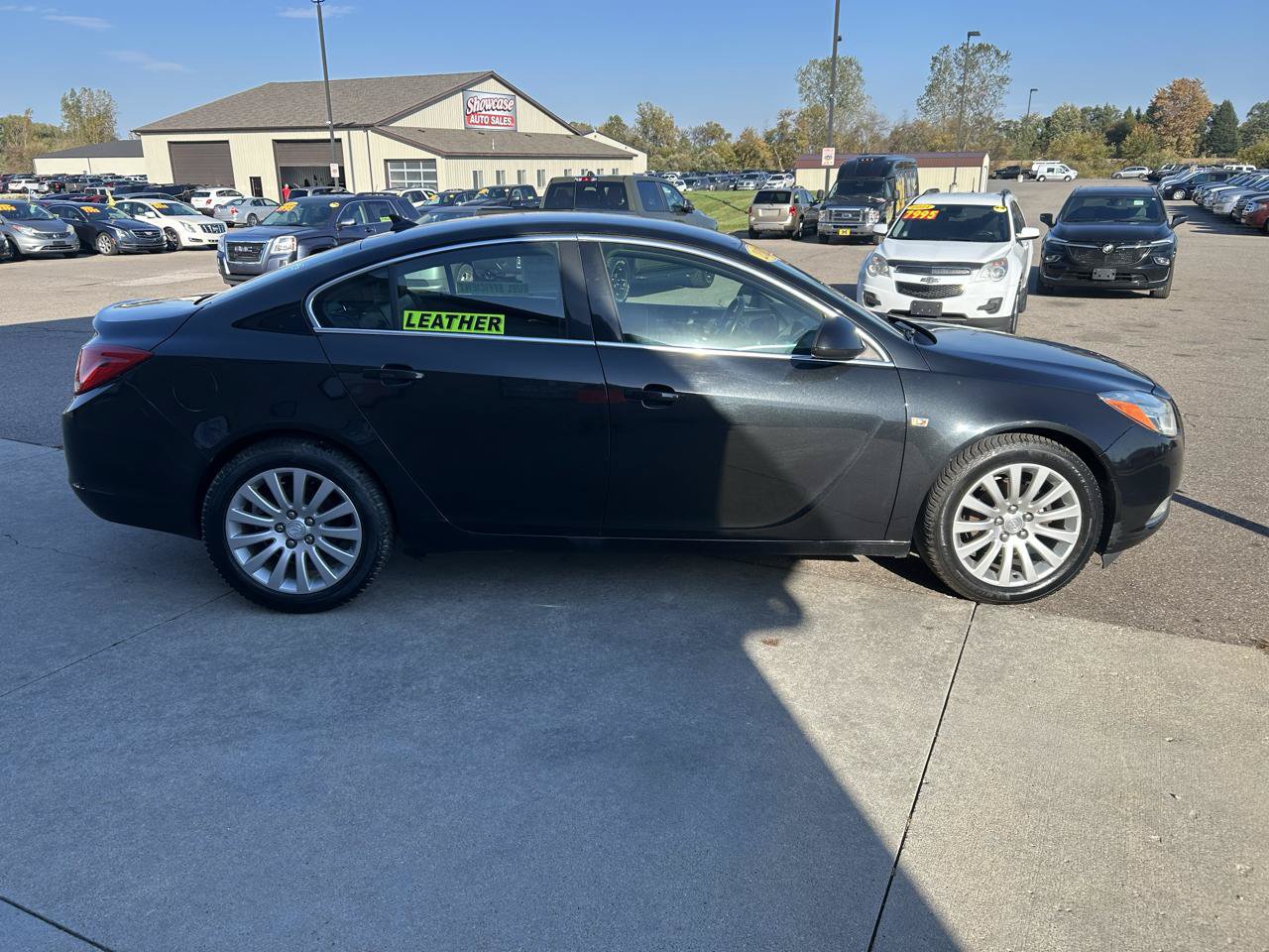 Used 2011 Buick Regal CXL FWD image 4