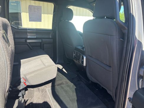 Used 2018 Ford F150 XLT w/ Equipment Group 302A Luxury AWD/4WD image 11