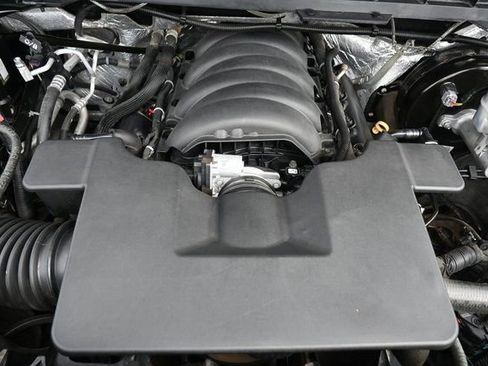 Used 2018 Chevrolet Silverado 1500 LTZ w/ Sport Package image 17